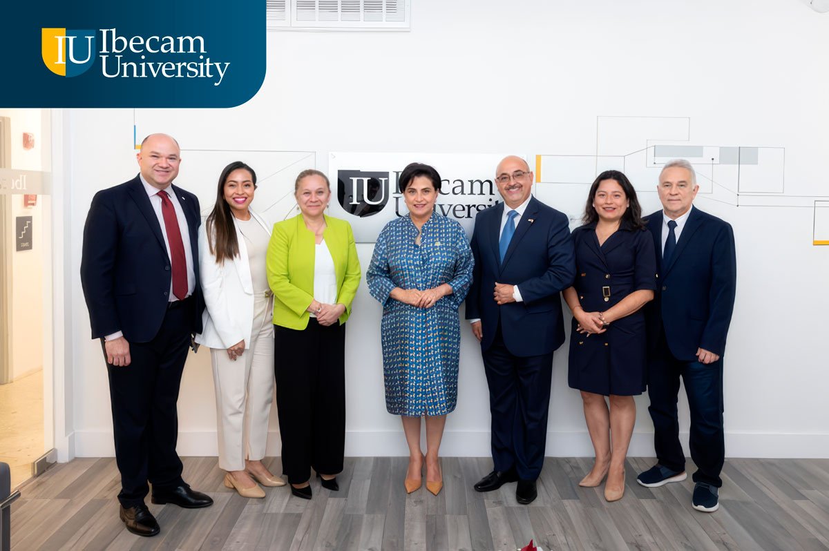 Canciller Gabriela Sommerfeld visita IBECAM University en el marco de la Cumbre del Escudo de las Américas 